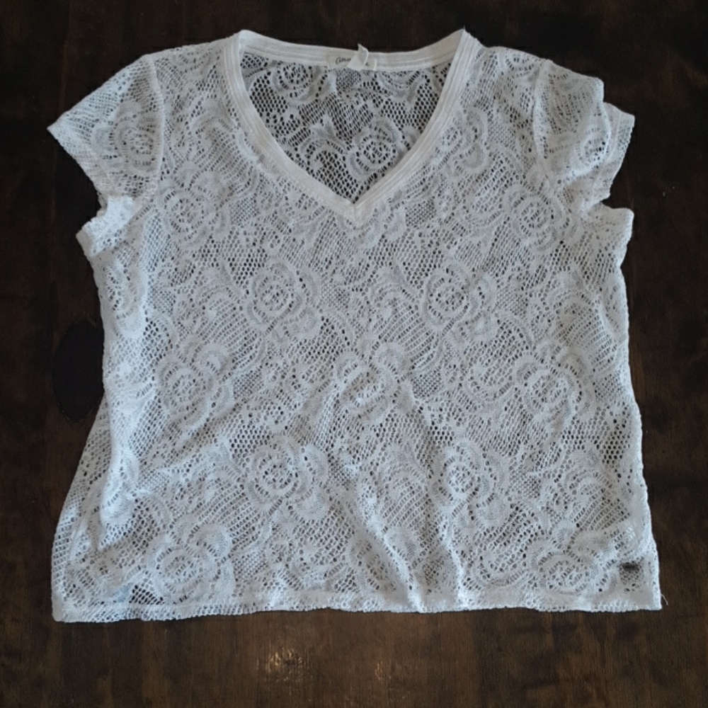 Aeropostale short sleeve lace top